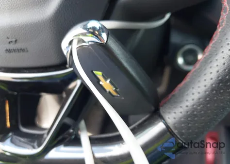 2021 Chevrolet Trailblazer Fwd Rs from USA, damaged, VIN KL79MTSL5MB161682